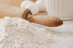 How to Use Wheat Flour to Make Bread